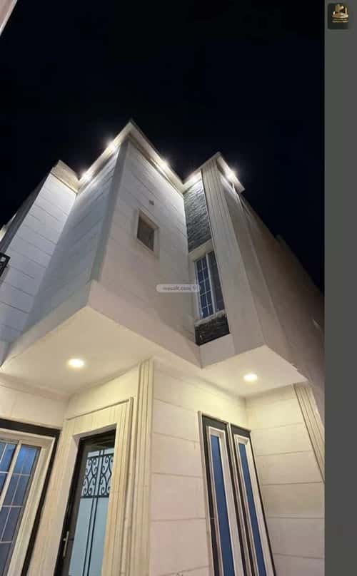 6 bedroom villa in As Sawari 15