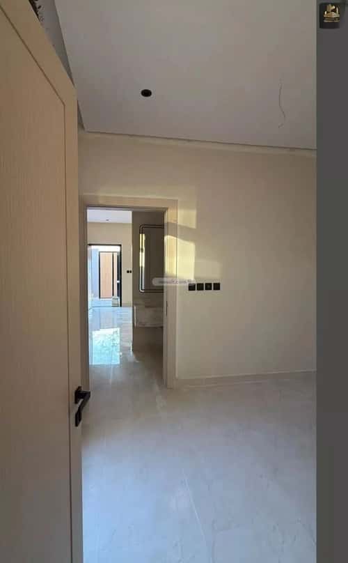 5 bedroom villa in Al Aqiq 3