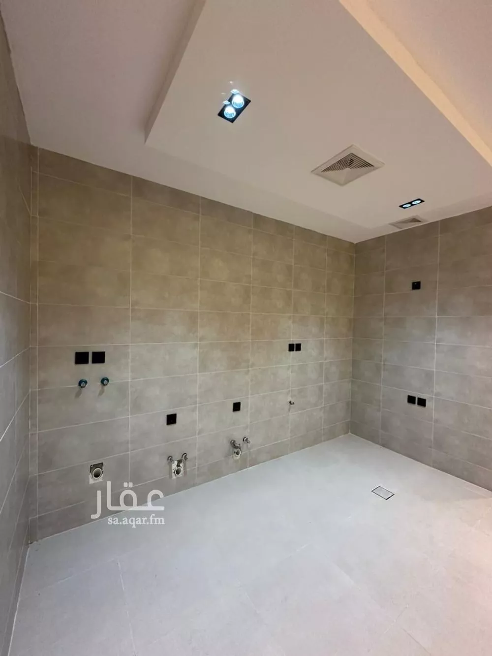 شقة 2 غرف في النزهة 11