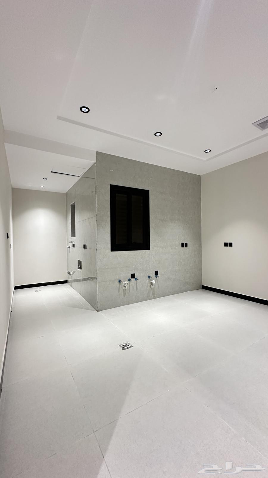 شقة 5 غرف في شوران 19