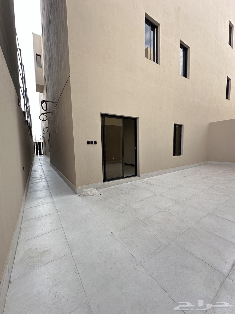 شقة 5 غرف في شوران 23