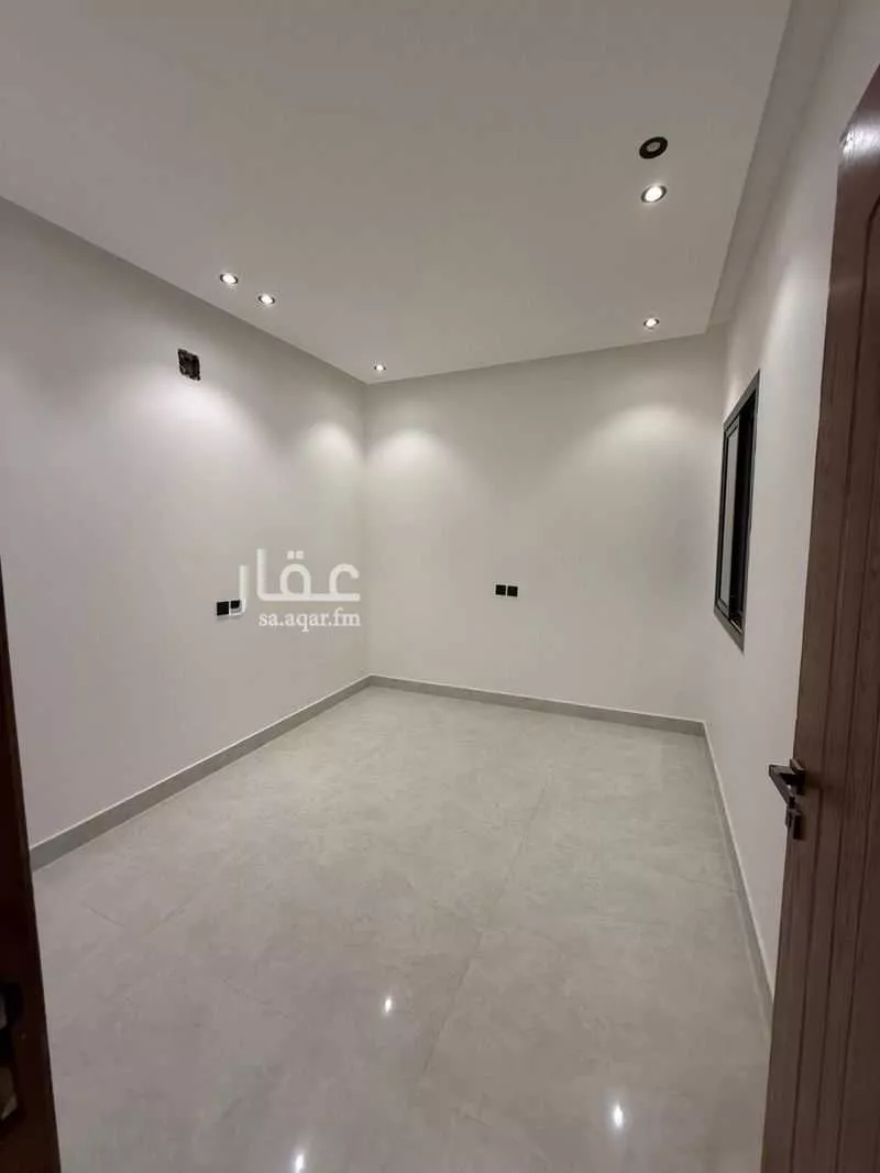 فيلا 5 غرف في الرمال 12