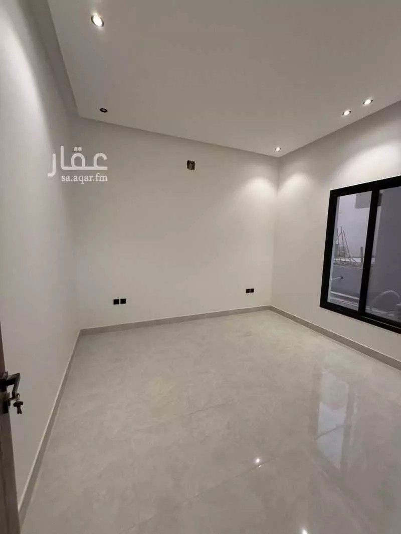 فيلا 5 غرف في الرمال 3