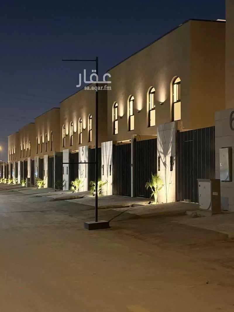 فيلا 5 غرف في عكاظ 6
