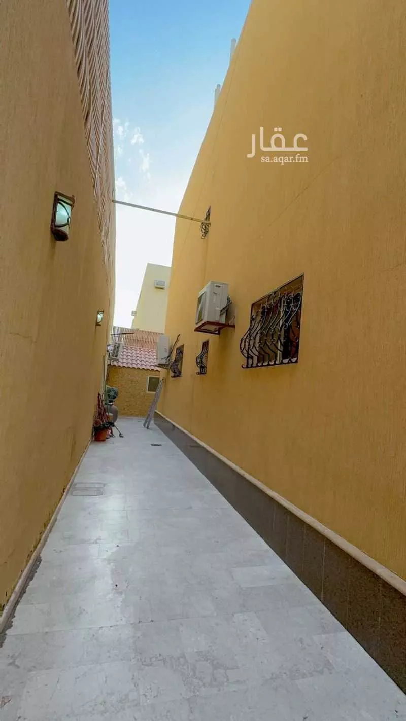 فيلا 6 غرف في العزيزية 41