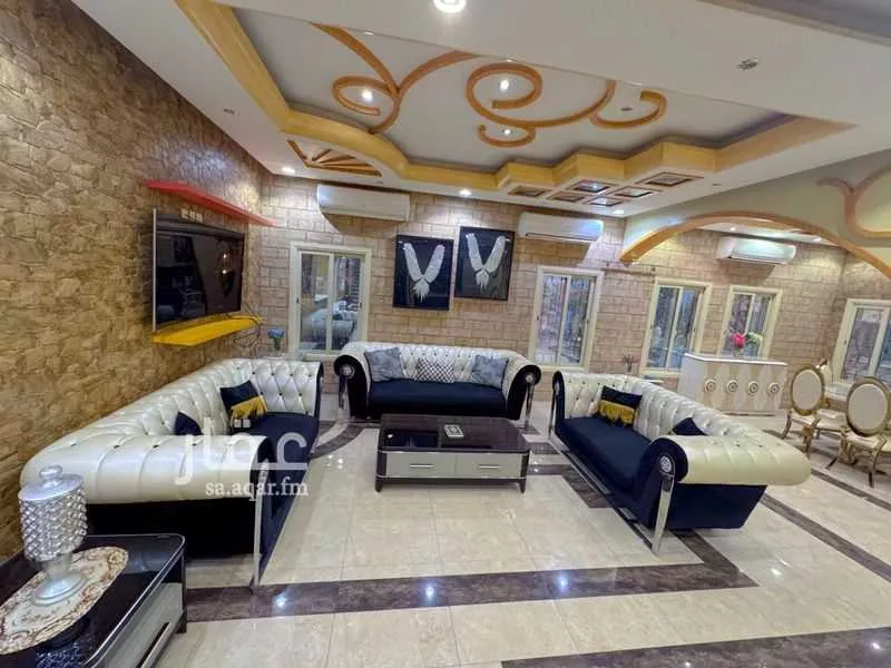 فيلا 6 غرف في العزيزية 9