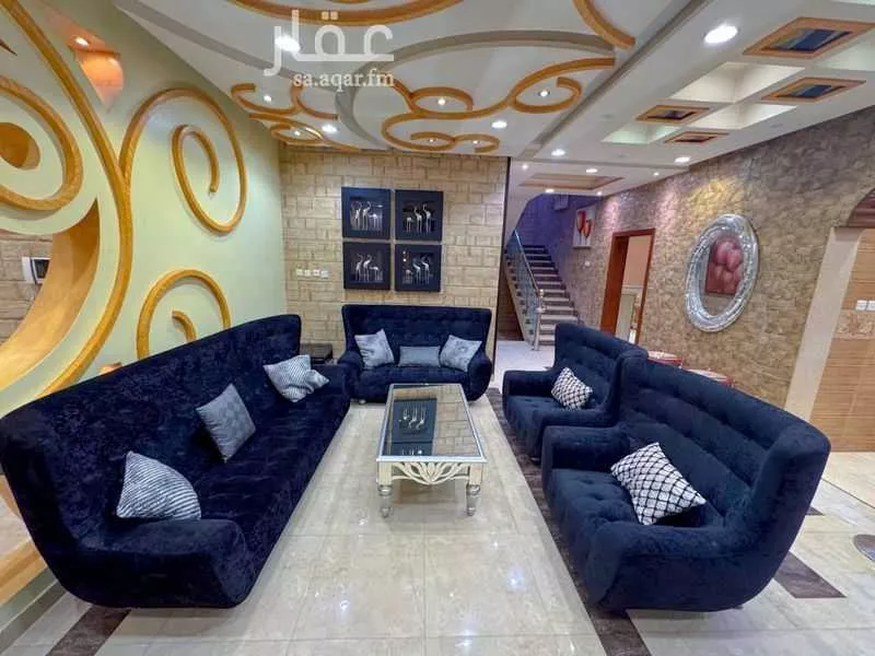 فيلا 6 غرف في العزيزية 10