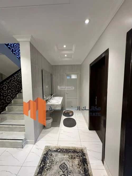 6 bedroom villa in As Sawari 5
