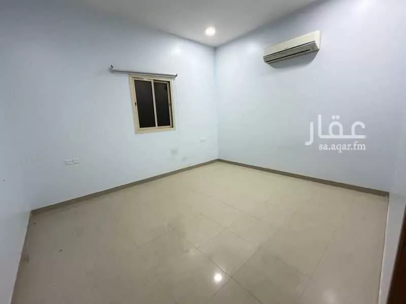 3 bedroom apartment in Al Yarmouk 7