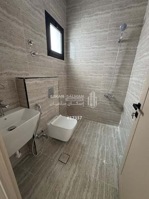 7 bedroom villa in As Sawari 9