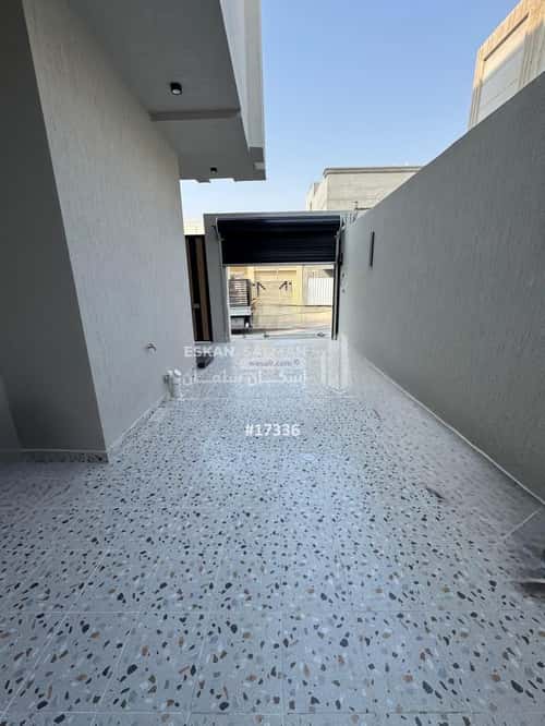 7 bedroom villa in As Sawari 4