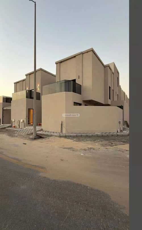 4 bedroom villa in Al Amwaj, Eastern Province 4