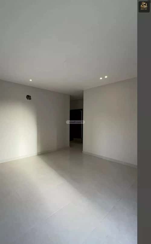 4 bedroom apartment in Al Jisr, Eastern Province 8