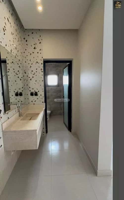 4 bedroom apartment in Al Jisr, Eastern Province 9