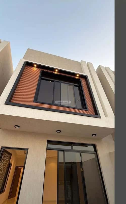 6 bedroom villa in Al Amwaj 9