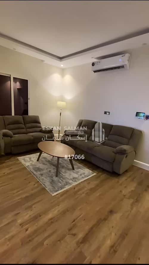 8 bedroom villa in Al Amwaj 4