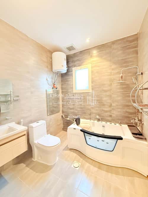7 bedroom villa in Al Amwaj 2