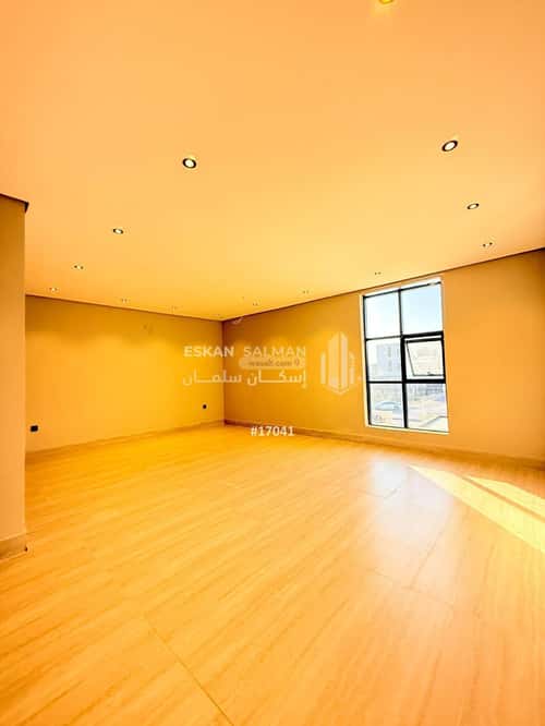 فيلا 8 غرف في الأمواج 3