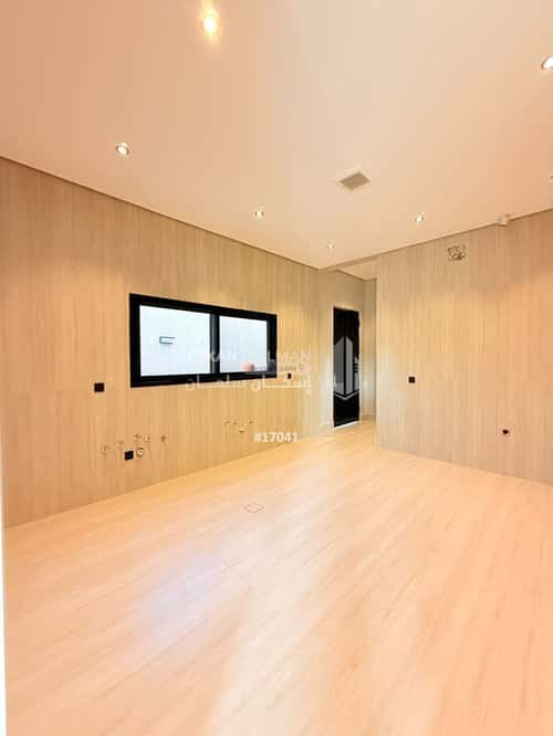 8 bedroom villa in Al Amwaj 11