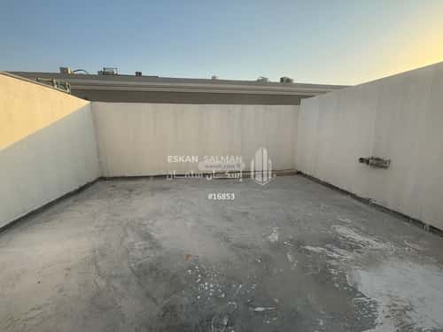 7 bedroom villa in Al Amwaj 7