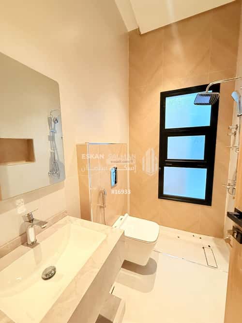 6 bedroom villa in As Sawari 6