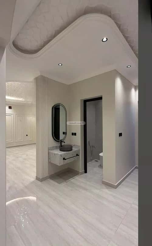 6 bedroom villa in As Sawari 5