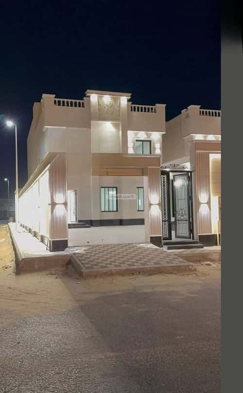 6 bedroom villa in Al Amwaj 3