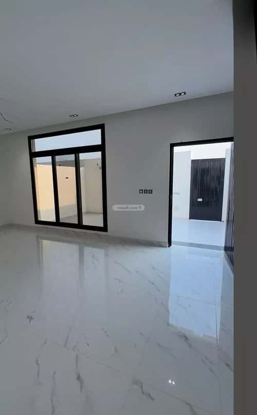 6 bedroom villa in Al Lulu 4