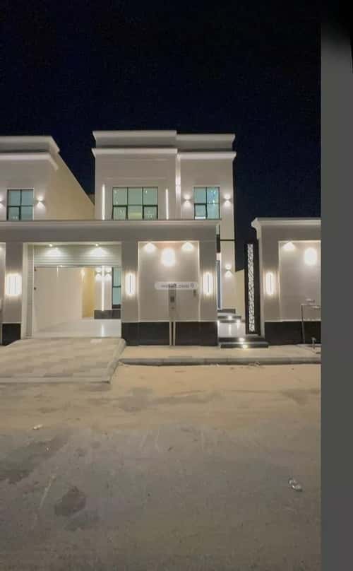 6 bedroom villa in As Sawari 3