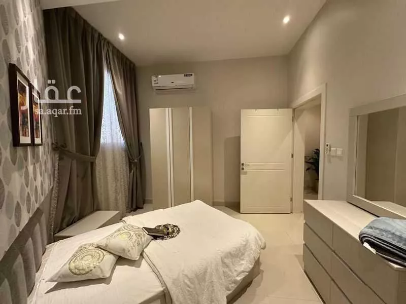 6 bedroom apartment in Al Qairawan 7