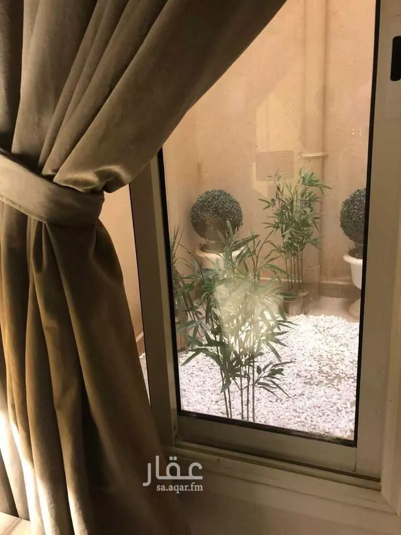 6 bedroom apartment in Al Qairawan 9
