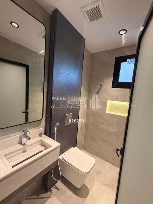 5 bedroom apartment in Al Hamra 2