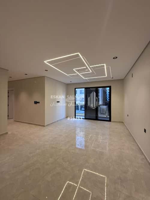 5 bedroom apartment in Al Hamra 4