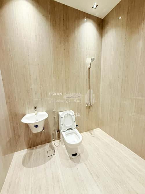 6 bedroom villa in As Sawari 15