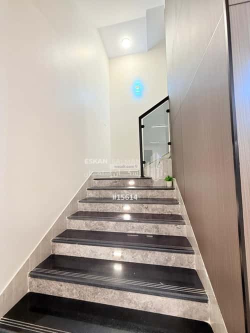 6 bedroom villa in As Sawari 3