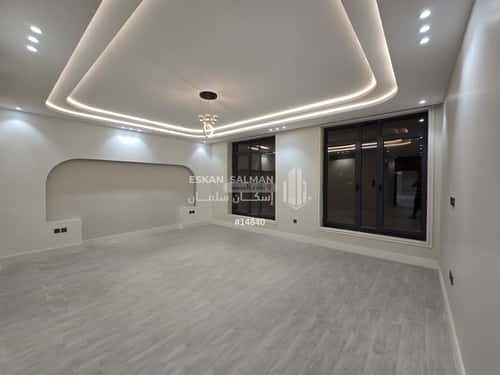 8 bedroom villa in As Sawari 5