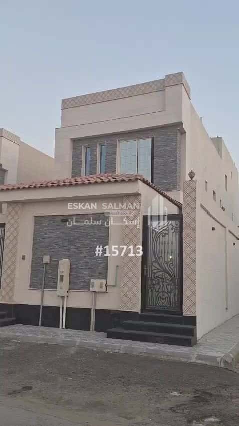 فيلا 9 غرف في الأمواج 3
