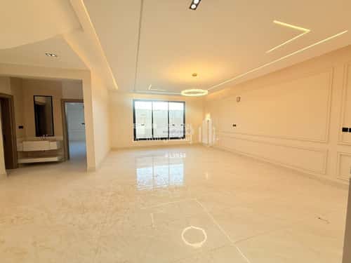 8 bedroom villa in Al Amwaj 1