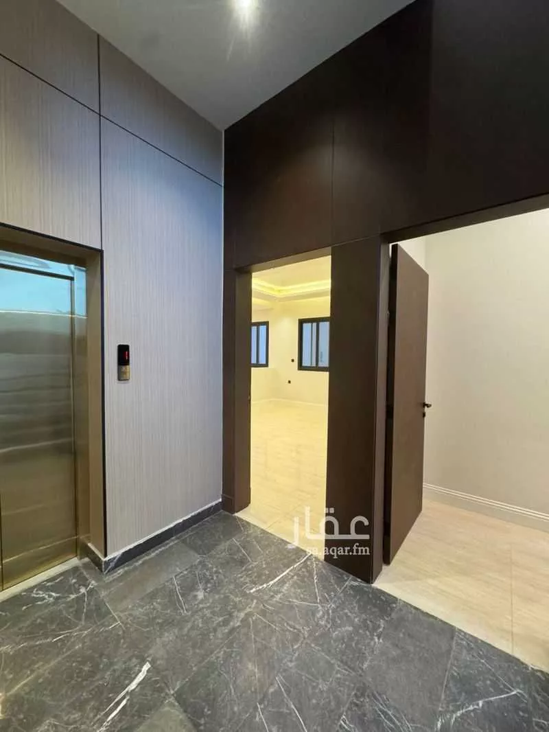 5 bedroom villa in Al Aridh 3