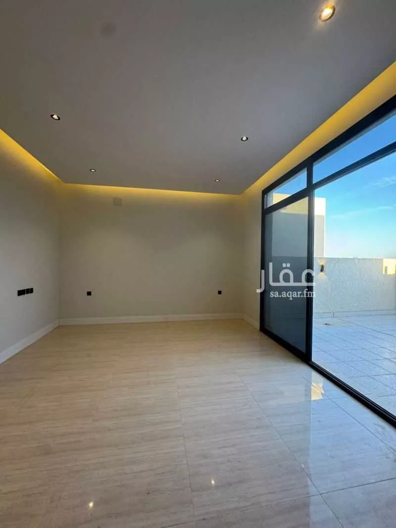 5 bedroom villa in Al Aridh 4