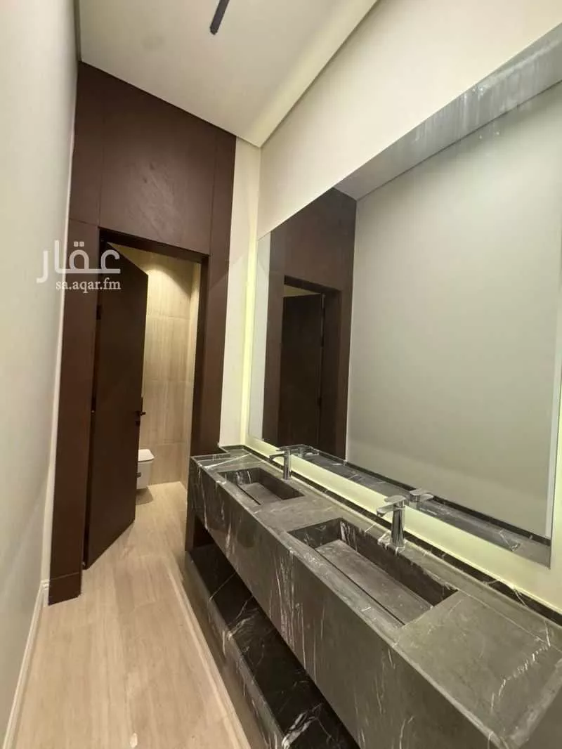 5 bedroom villa in Al Aridh 6