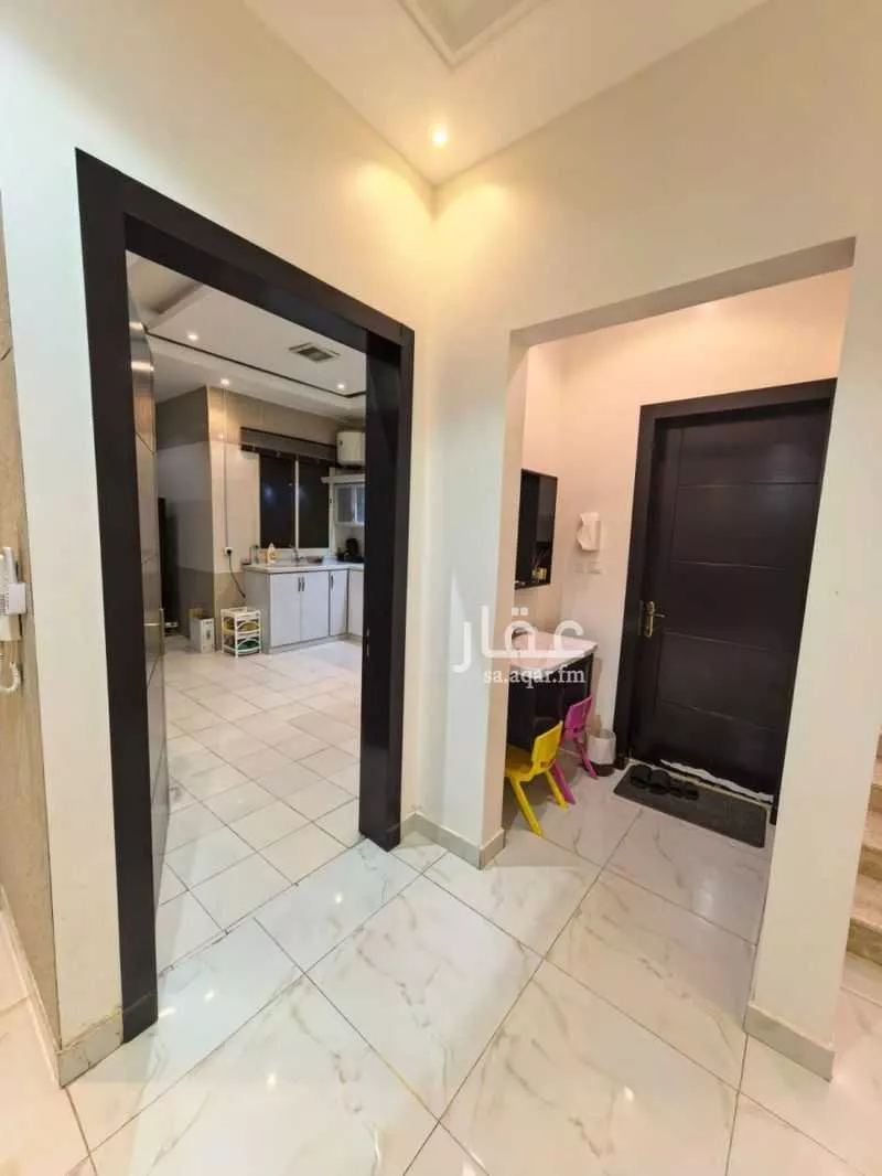 فيلا 6 غرف في نمار 3