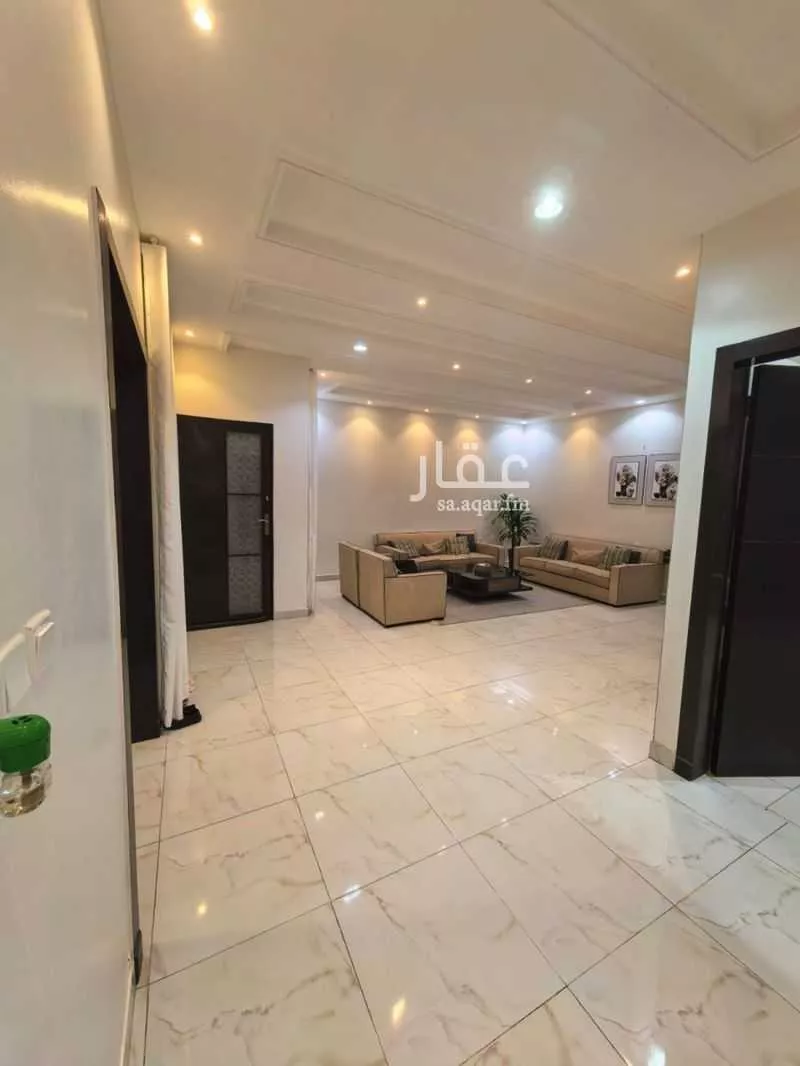 فيلا 6 غرف في نمار 8