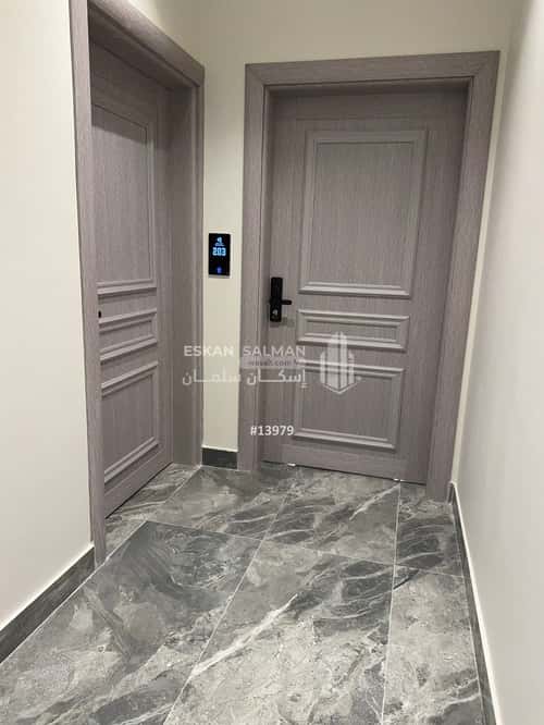 6 bedroom apartment in Al Hamra 5