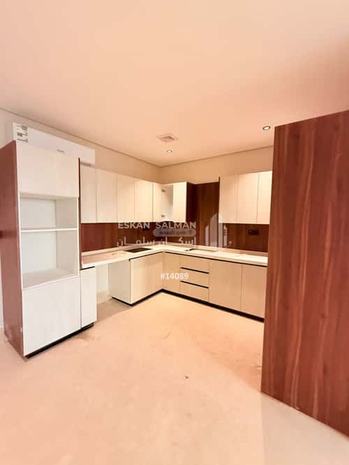 4 bedroom apartment in Al Hamra 5