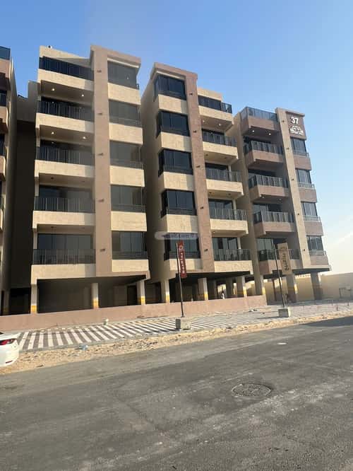 5 bedroom apartment in Al Hamra 5