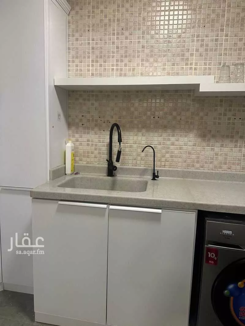 3 bedroom apartment in Dhahrat Laban 13