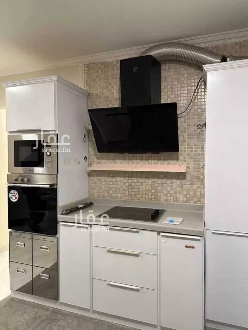 3 bedroom apartment in Dhahrat Laban 10