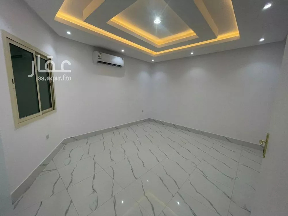 دور 3 غرف في العارض 11