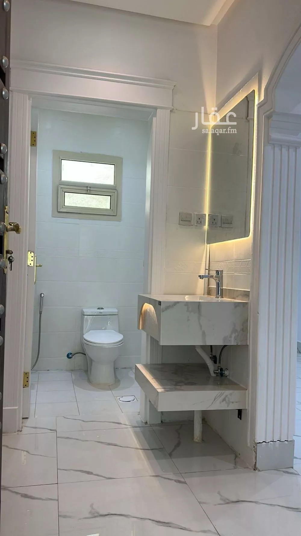 دور 3 غرف في العارض 16